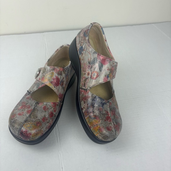 Alegria Kai Mary Jane style shoes in silver/pink floral print-woman’s40/9.5-US - Picture 13 of 13